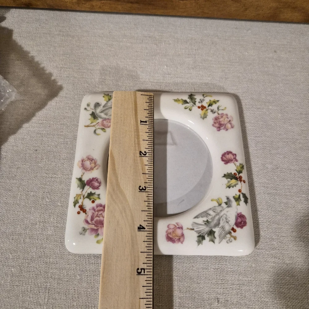 Avon Vtg Flower Photo Picture Frame Happy Holidays 1979
